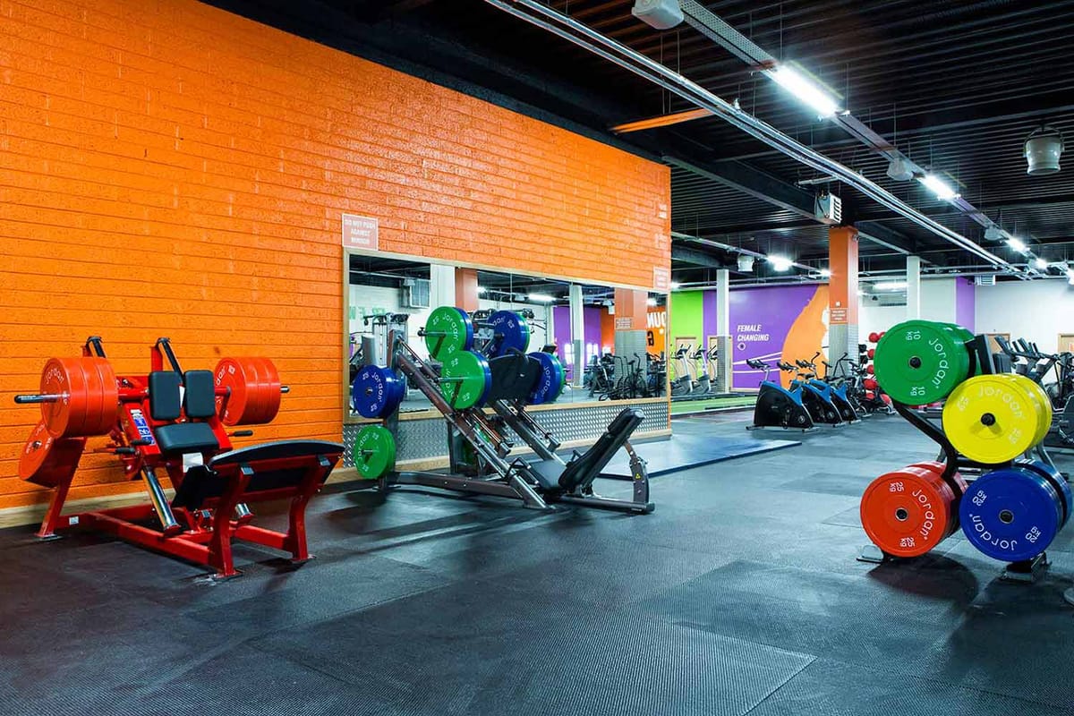 Ben Dunne Gyms — Interiors photography by Paul O'Connell, Dublin (3)