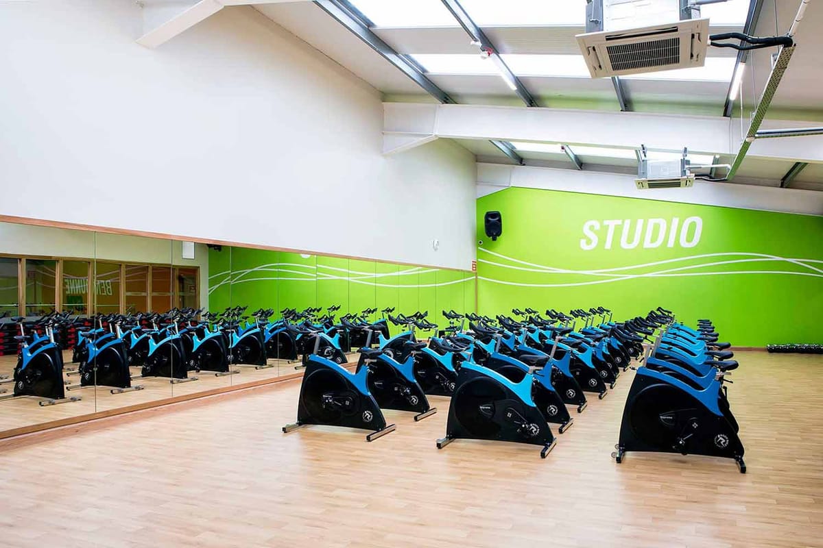 Ben Dunne Gyms — Interiors photography by Paul O'Connell, Dublin (9)