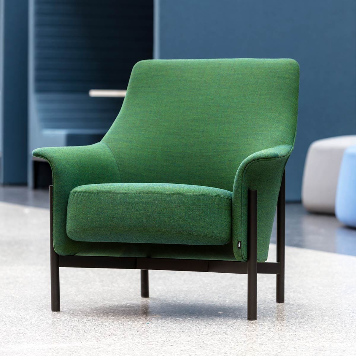 Bene office furniture at Wuxi Biologics — Retail photography by Paul O'Connell, Dublin (10)