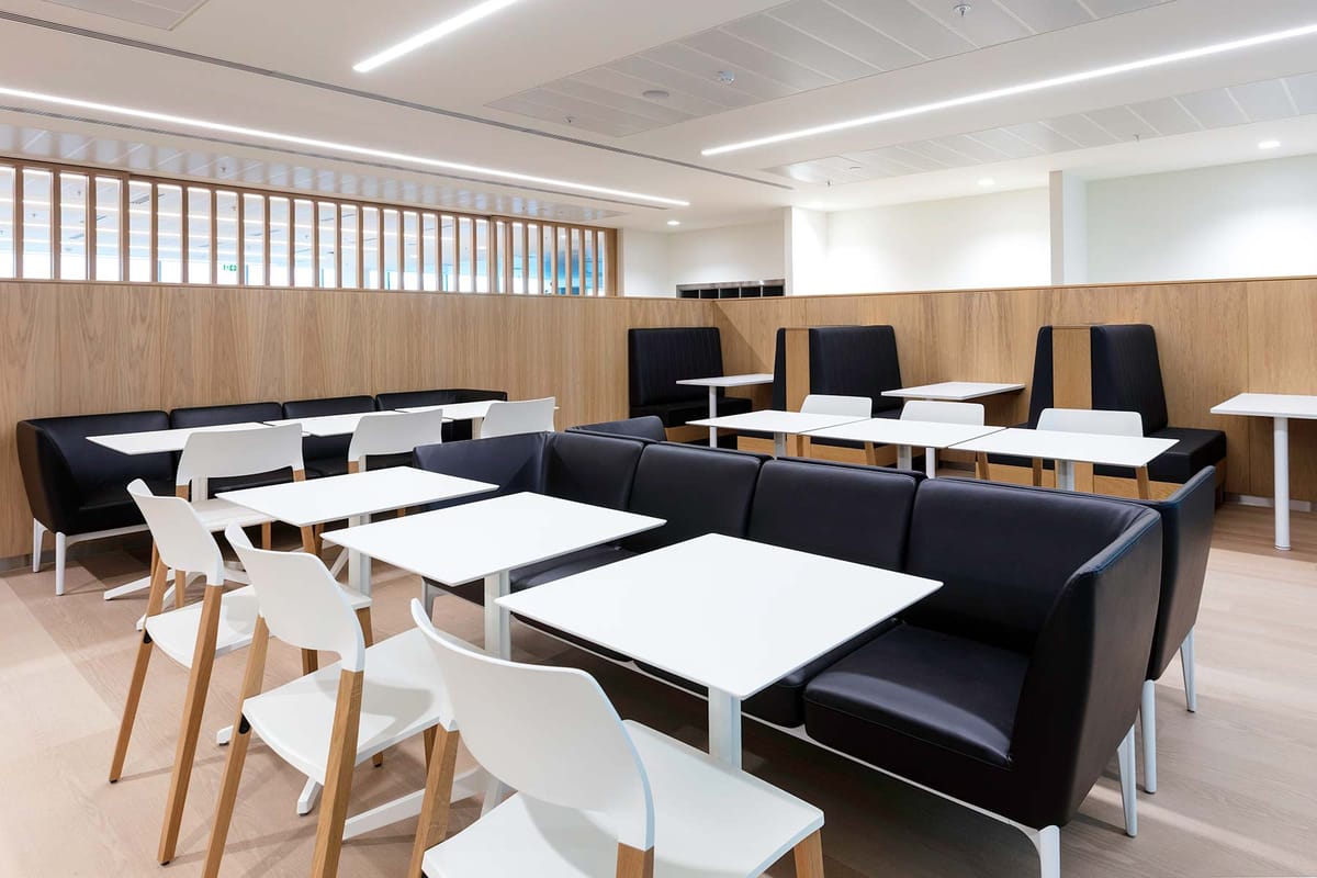 Bene office furniture at Wuxi Biologics — Retail photography by Paul O'Connell, Dublin (20)