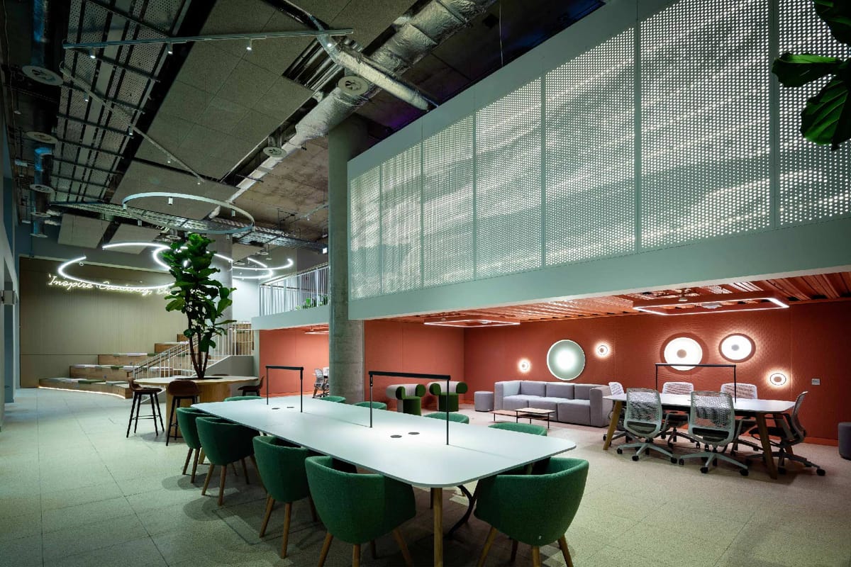 Sorting Office Dublin — Workplace photography by Paul O'Connell, Dublin (19)